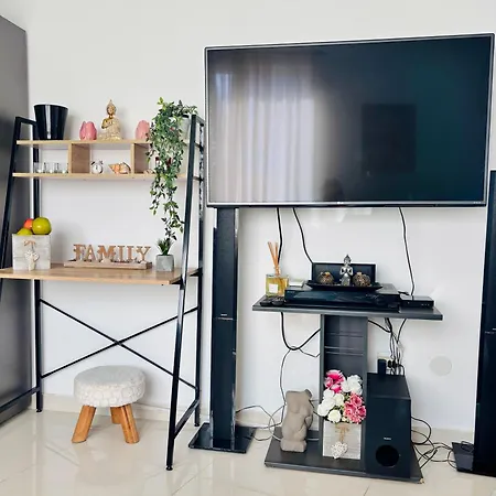 Апартамент Cozy 1bd